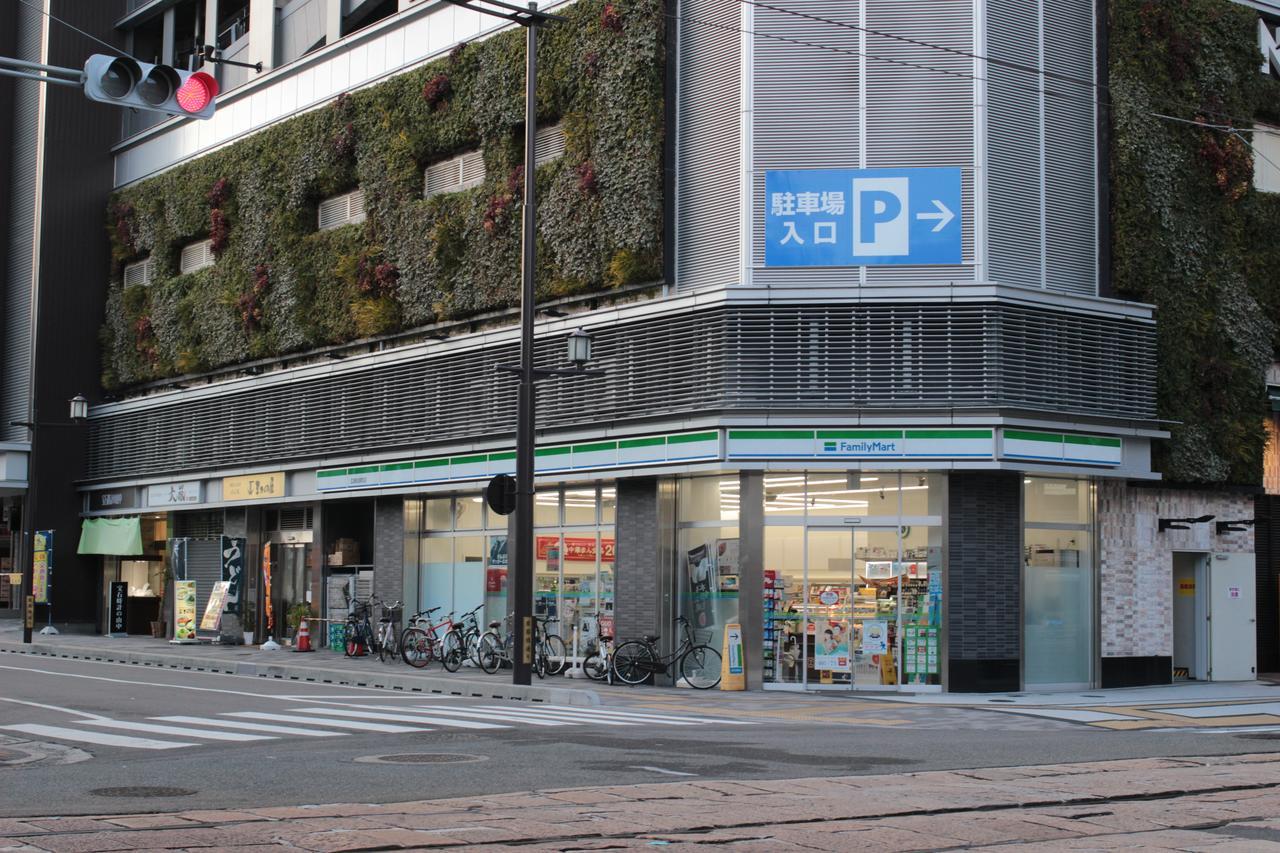 Guesthouse Coco Hiroshima Exterior photo